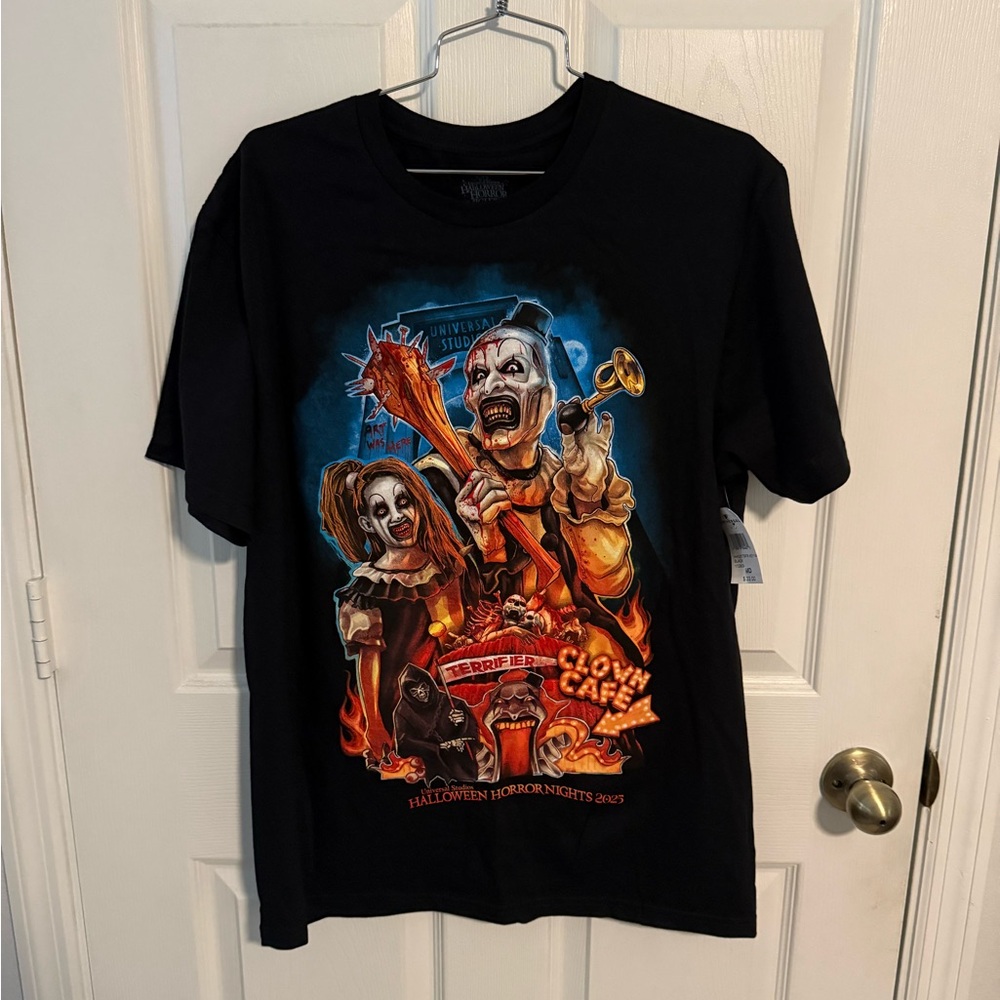 Universal Halloween Horror Nights HHN Terrifier Black Shirt NWT